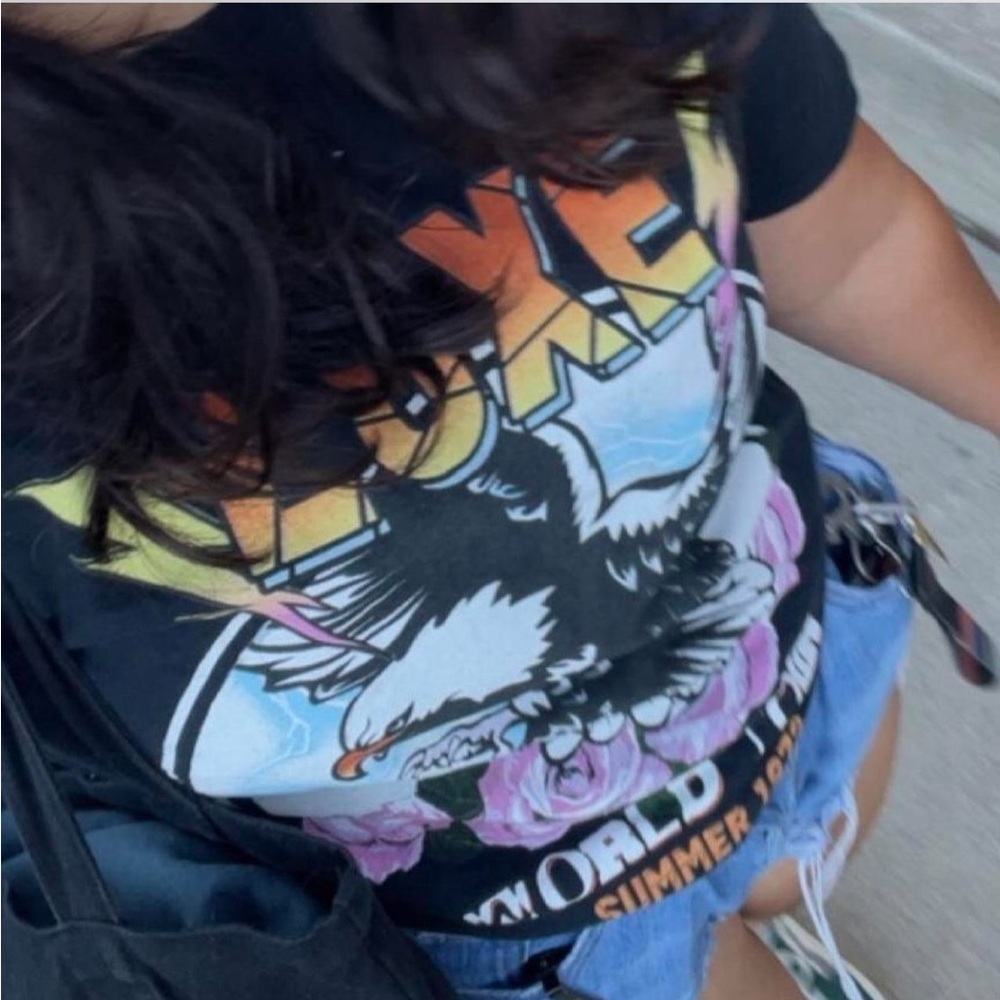 LUXE GRAPHIC BAND TEE